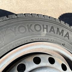 ヨコハマスタッドレス175/80/R14+鉄ホイールの2本　中古品の画像
