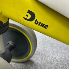 キックバイクかな？ペダルはありません。
の画像