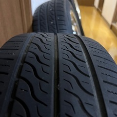 15インチ　　195/60/15    7JＰＣ100
の画像