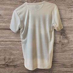 E1SYNDICATE グラフィックTシャツ XS 白 モード系 個性派　メンズの画像