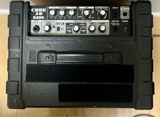 Roland CUBE 30 Bass 手渡し希望です
