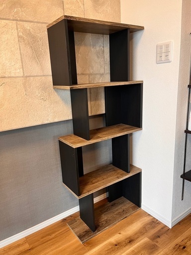 3点で購入してくれる方募集中です。