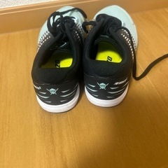 スニーカーの画像