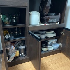 【5月6日までの出品】食器棚 キッチンカウンター　ブラウンの画像