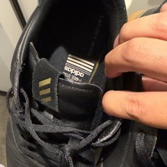 adidas スニーカー　28.5cm