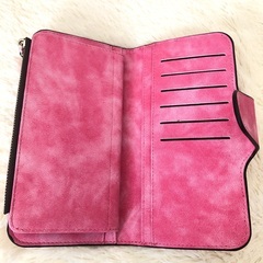 【未使用品】　配送・直接引渡OK　ロングウォレット　レディース 財布　縦１９cm 横１０cm 厚み２cmの画像