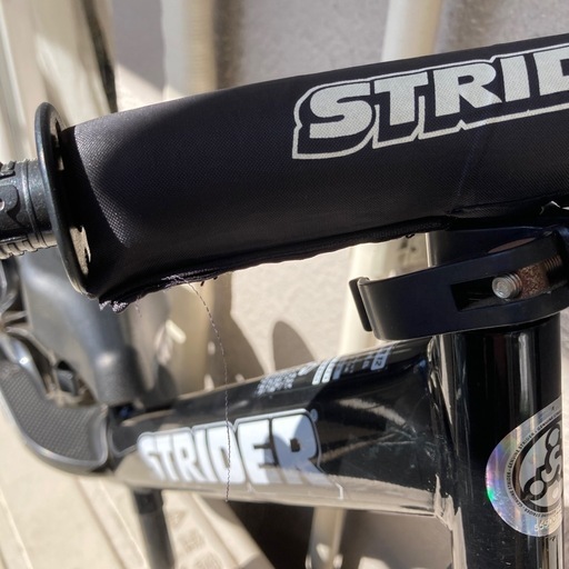 ストライダー ブラック 黒 STRIDER SPORT 12キッズバイク