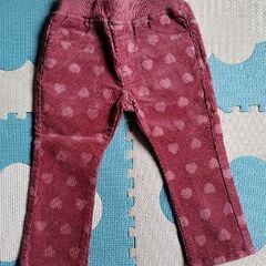 サイズ80　ハート模様　パンツ　ズボンの画像