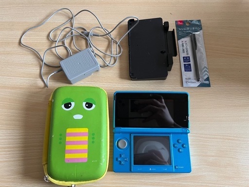 Nintendo 3DS 本体＋ソフト16種類 まとめ売り (くろ) 高松の