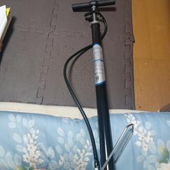自転車用空気入れ