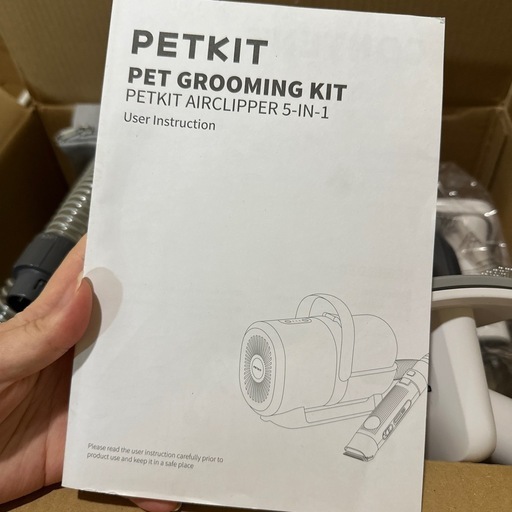 PETKIT バリカン 犬猫用 5 in 1 多機能 ペット 掃除機 低騒音 プロ仕様 初心者 ペットの抜け毛対策用 グルーミング吸引機 アタッチメント豊富 足のトリマー付き ブラシ 1.4Lダストカップ