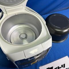 【動作保証あり】TIGER タイガー 2019年 JAI-R551W 3合炊き マイコン 炊飯器【管理KRK1082】の画像