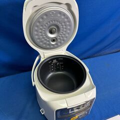 【動作保証あり】TIGER タイガー 2019年 JAI-R551W 3合炊き マイコン 炊飯器【管理KRK1082】の画像