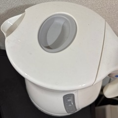 電気ケトルの画像