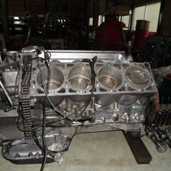 Mベンツ107シリーズリビルトエンジン制作販売-各部加工等内燃機業務常設の画像