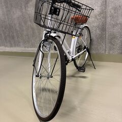 ☆美品☆trois シティサイクル 6段変速（白、カゴ付き）