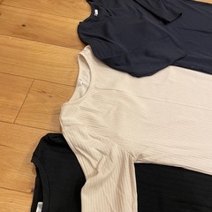 【交渉中】3枚セット　レディース　事務服にも最適！半袖、7部丈　の画像