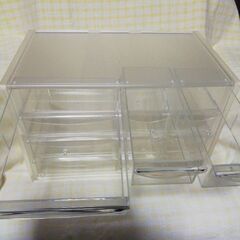 小物入れ★美品　横30cm奥18cm高20cmの画像