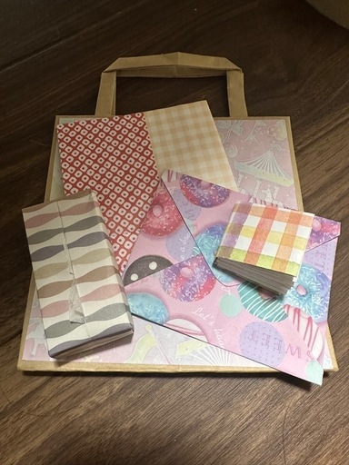 本店は 紙袋等 (yuma) 仙台のその他の中古あげます・譲ります サーフィン・ボディボード