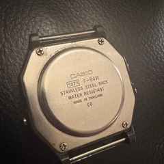 CASIO F-94W 腕時計の画像