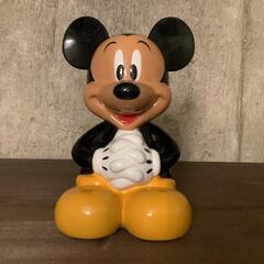 ミッキーマウスの子ども用ショルダーバッグ　　マグカップ　貯金箱セットでの画像