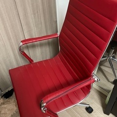 チェア昇降、リクライニング機能付き