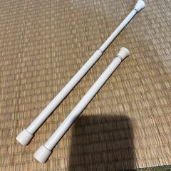 突っ張り棒２本（最短24cm／最長38cm）の画像