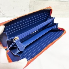 【大垣市～各務原市対応可能‼️】【金山～穂積間対応可能！】【新品・未使用‼️】ヴィヴィアン ウエストウッド　長財布の画像