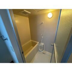 KS🌸賃料１か月無料💕敷金ゼロ🌟礼金ゼロ🌟仲介手数料ゼロ🌟バス・トイレ別🛁独立洗面台✨南西向きのお部屋🌞 - 不動産