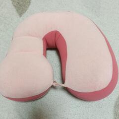 顔枕?クッションの画像