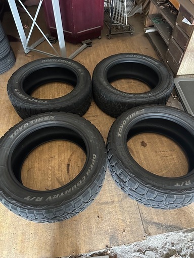 TOYO OPEN COUNTRY R/T 275/55R20 275/55-20 115/112Q LT WL ホワイトレター トーヨー オープンカントリー RT