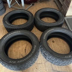 
TOYO OPEN COUNTRY R/T 275/55R20...