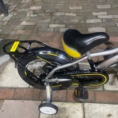 【5180】幼児車　ニッサン　X-TRAIL 11,000円（税込）の画像