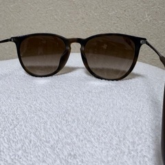 【中古】Ray-Ban レイバン ERIKA（エリカ）サングラスの画像