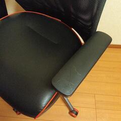 【美品】IKEAゲーミングチェア(マッチスペル)の画像