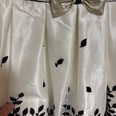 黒白ワンピース　140センチ相当　コストコで購入の画像