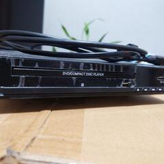 DVDプレーヤー、HDMIケーブルつき！