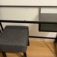 IKEAガラステーブル、チェアセット