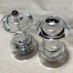 未使用
グルメポット　ソルトアンドペッパーセット　の画像