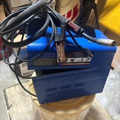 溶接機、ＭIG-100の画像