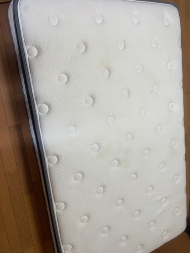 20%OFFしました。serweet 高級マットレス　　値下げ交渉可能です。