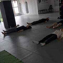 体の硬い方☆白楽で一緒にヨガしませんか☆駅近で少人数☆ドロップイン♪簡単筋膜リリースヨガの画像