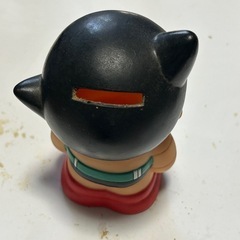 鉄腕アトムの貯金箱の画像