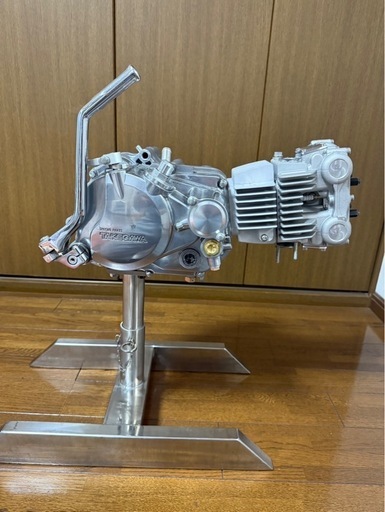 フルカスタムエンジン124cc