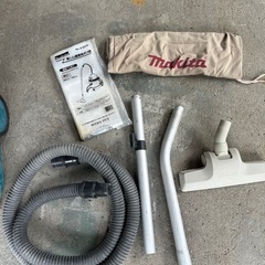 マキタ VC2200 乾湿両用掃除機　ジャンクの画像