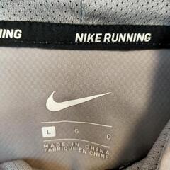 NIKE半袖ブレーカー レディースLの画像