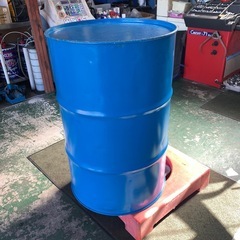 ⑥ドラム缶　空き缶　200リットル　インテリアなどにいかがでしょう？