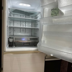 大型冷蔵庫TOSHIBA⭐︎VEGETA⭐︎450ℓの画像