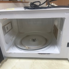 電子レンジ700W差し上げます 取りに来てくださる方にの画像