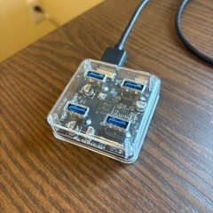 ORICO USB3.0 4ポートハブ（透明ケースタイプ）
